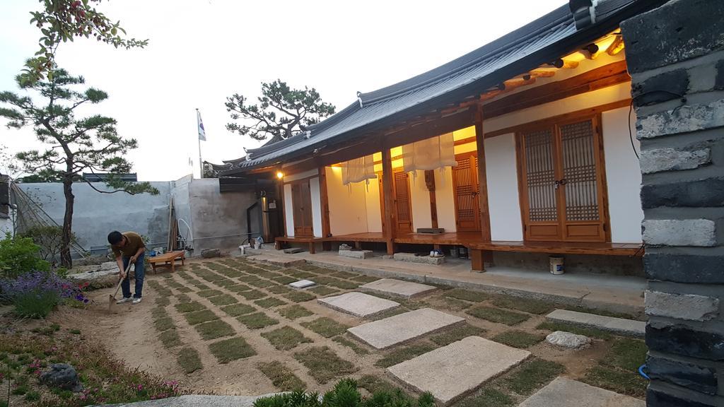 Ohnewwall Guesthouse Jeonju Εξωτερικό φωτογραφία