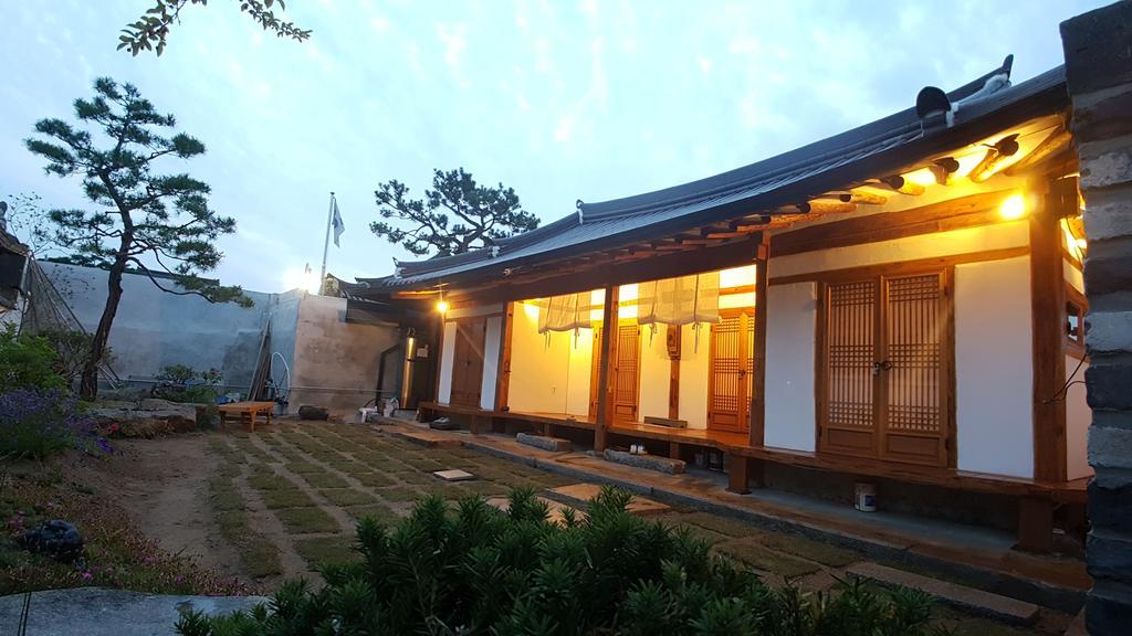 Ohnewwall Guesthouse Jeonju Εξωτερικό φωτογραφία