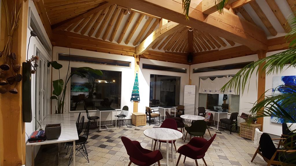 Ohnewwall Guesthouse Jeonju Εξωτερικό φωτογραφία