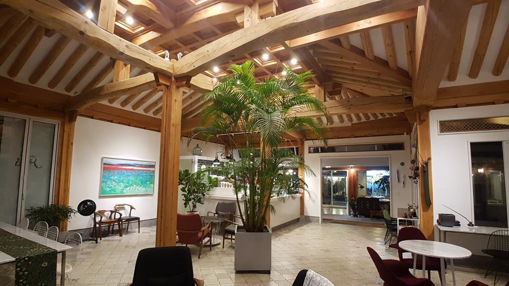 Ohnewwall Guesthouse Jeonju Εξωτερικό φωτογραφία