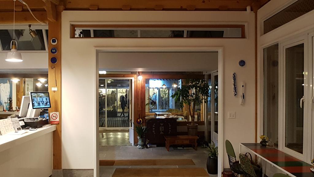 Ohnewwall Guesthouse Jeonju Εξωτερικό φωτογραφία
